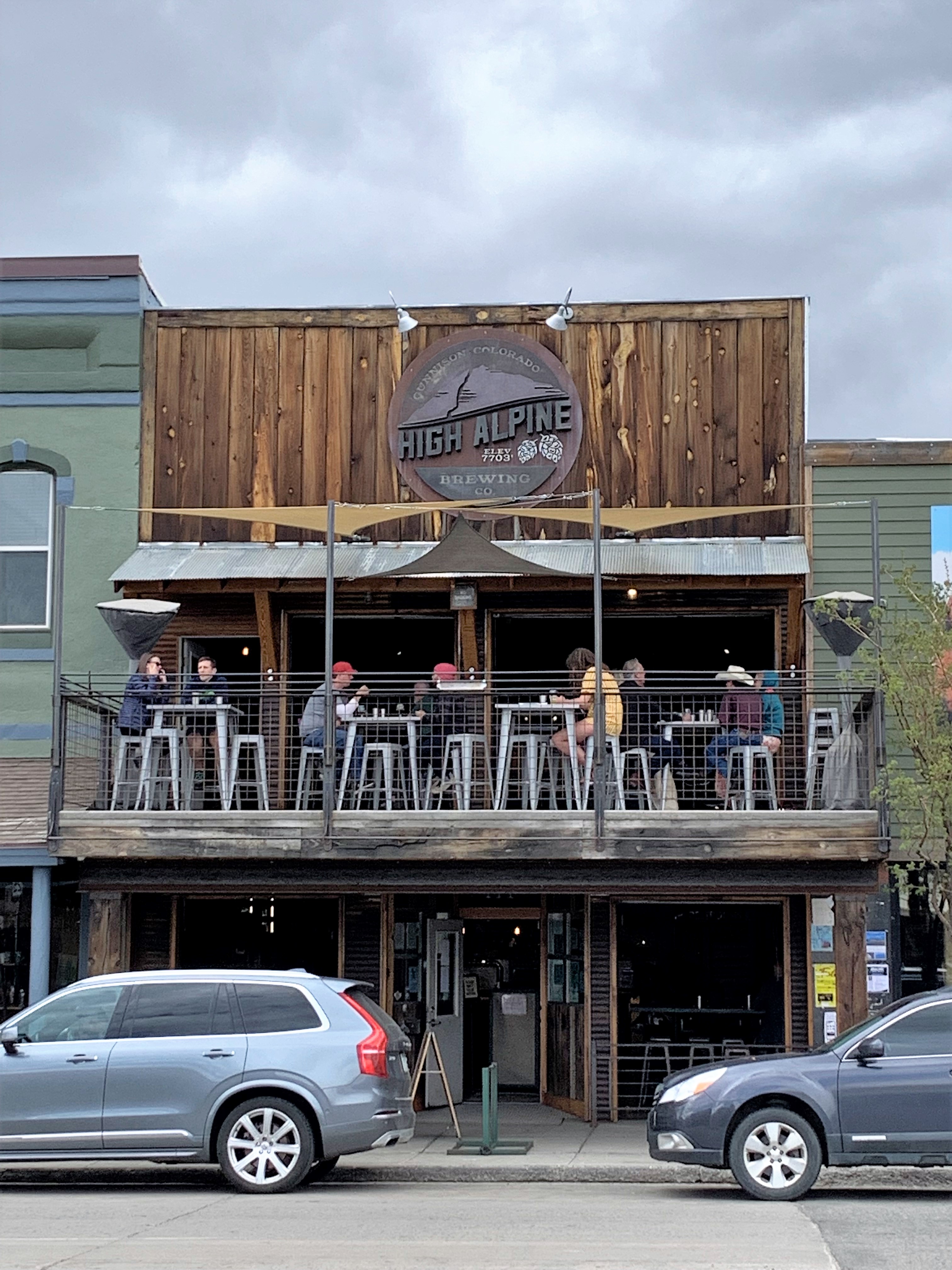 Exterior view of The Red Hut Cafe in Lake Tahoe